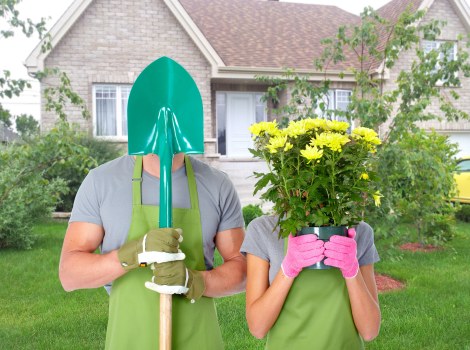 Woodford gardener carrying out a careful risk assessment
